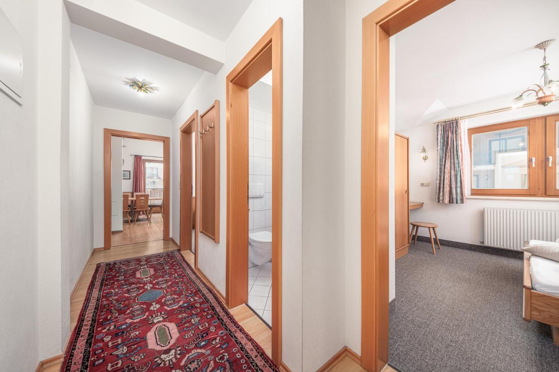 Apartments Alpina Майрхофен Номер фото
