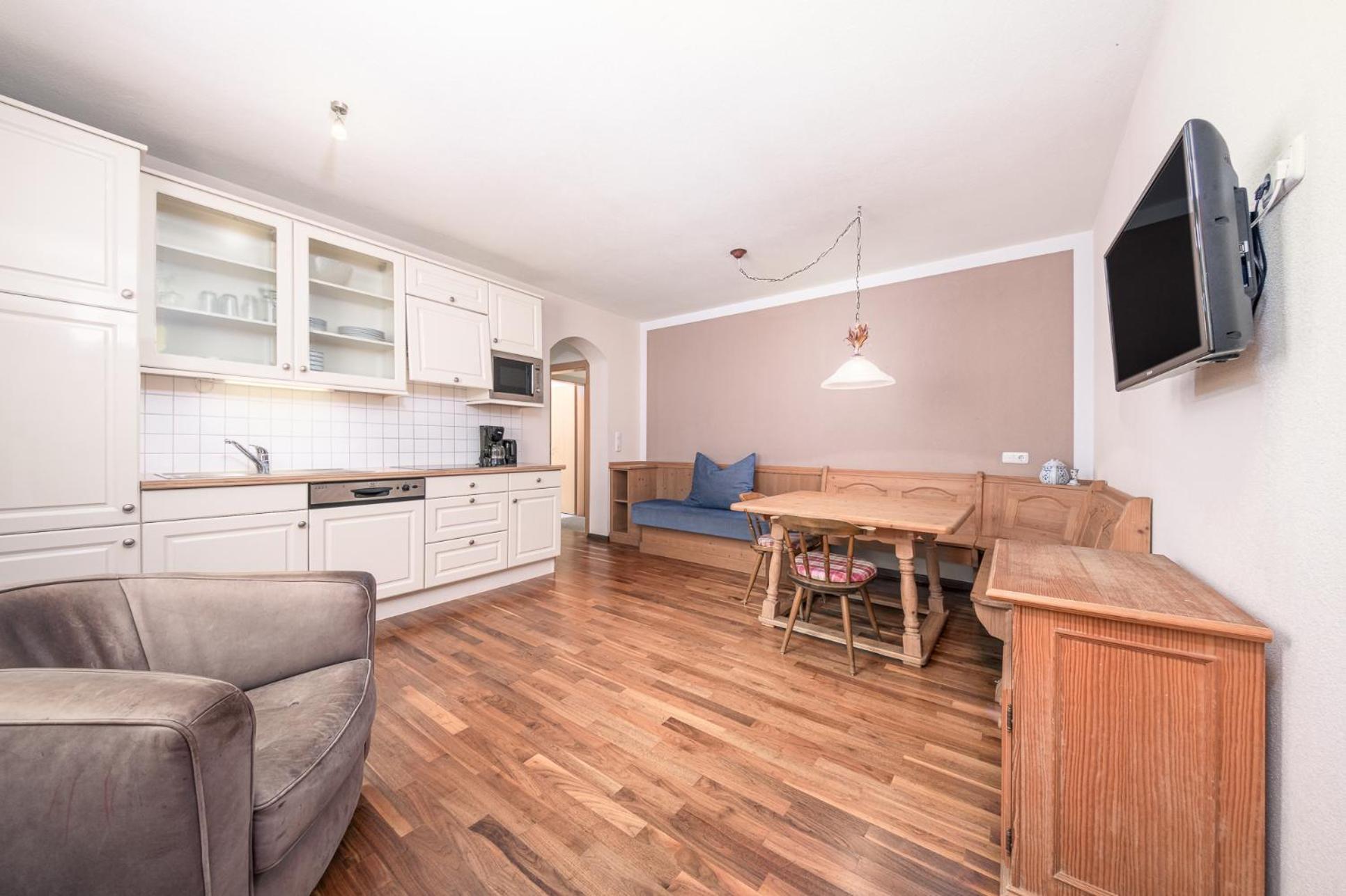 Apartments Alpina Майрхофен Экстерьер фото